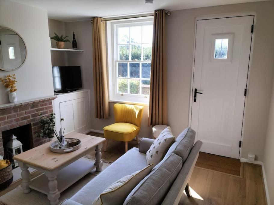 Cosy Cottage With Vineyard View Near Goodwood Chichester Esterno foto